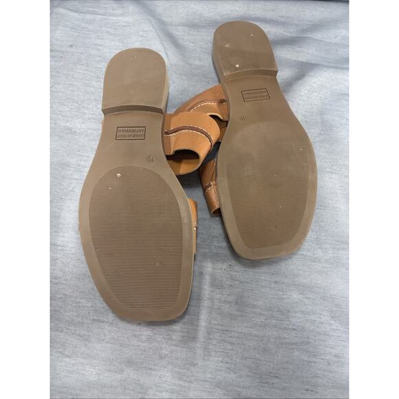 Coach and Four Women's Leather Gruppo Sandals Size 10 Luggage Hampton - Picture 8 of 8